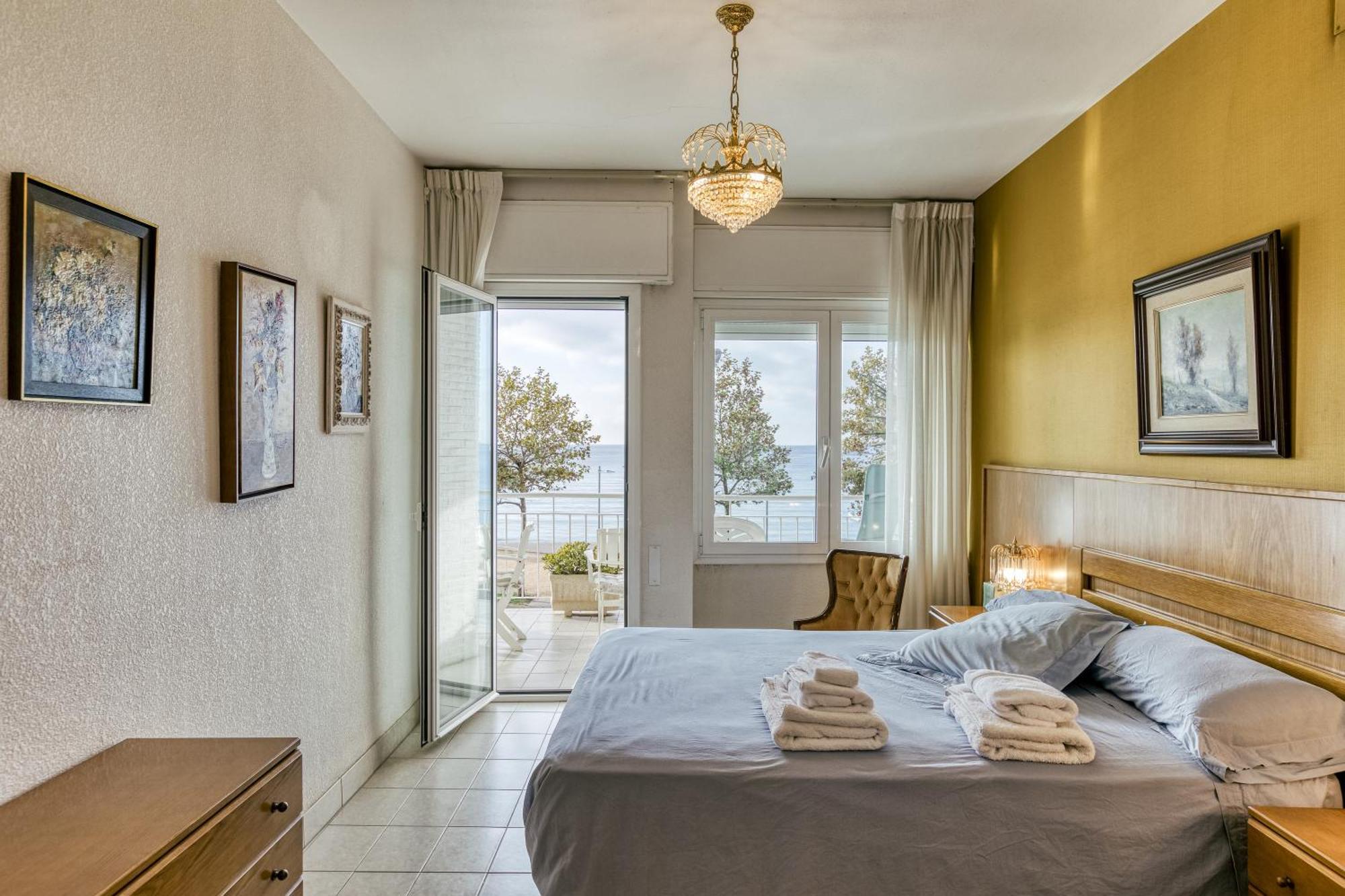 Apartment Carrer Del Mar
